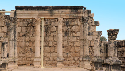 Fototapeta na wymiar Ancient architecture columns
