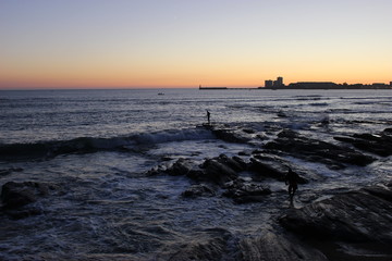 Pêche au coucher du soleil aux Sables d'Olonne