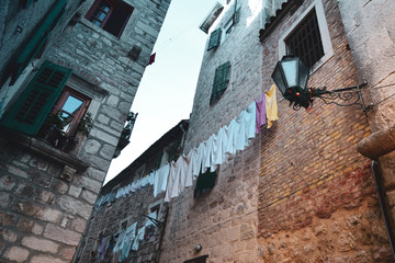 Fototapeta na wymiar architecture of the old city of Kotor in Montenegro