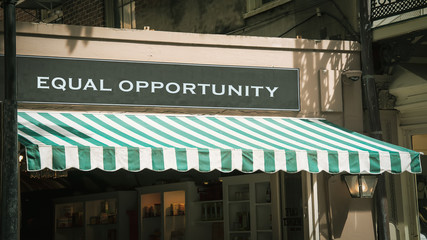 Naklejka premium Street Sign EQUAL OPPORTUNITY