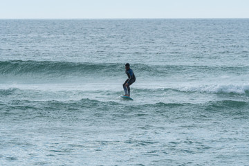 Hidrofoil surfer