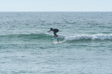 Hidrofoil surfer