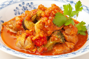鶏肉のトマト煮