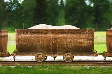 old rusty waggon full of slate