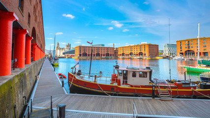 Fototapeta na wymiar Royal Albert Dock in Liverpool, UK