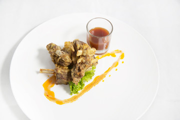 Crisp beef ribs with lettuce and tauco sauce