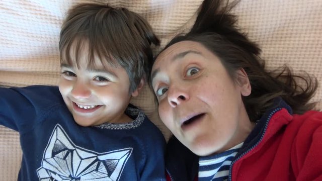 4K Selfie Mother acts the ape and starts crying shooting selfie with her child