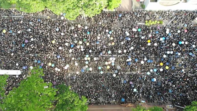 2 million protesters stand out to oppose a controversial extradition bill on June 16 2019 hong kong
