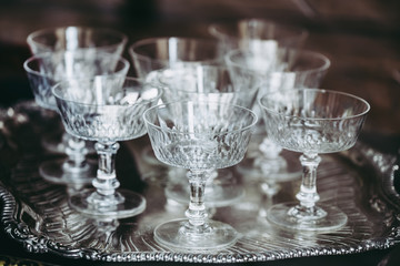 Service de verres à vin en cristal