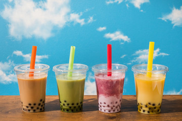 タピオカミルクティー　タピオカドリンク　 Tapioca bubble milk tea