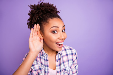 Close up photo astonished people youth hear confidential information impressed scandals excited open mouth scream wow omg unbelievable unexpected place hand palm plaid shirt isolated purple background - obrazy, fototapety, plakaty