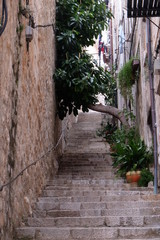 Fototapeta na wymiar Narrow street inside Dubrovnik old town, Croatia
