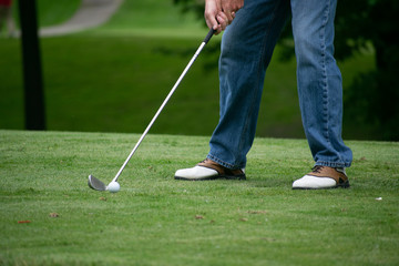 Fototapeta premium man playing golf
