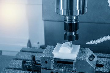 The CNC milling machine cutting the resin parts with solid ball endmill tool.The hi-precision parts cutting by machining centre.