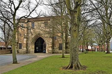 Fototapeta na wymiar Priory Church of St Mary, Bridlington