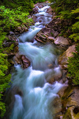 Fototapeta premium Beautiful Sunset Hike to Franklin Falls in Washington