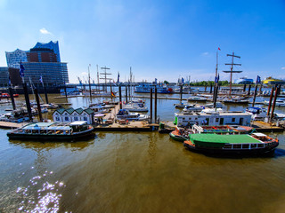 boats in harbor with Elbphilharmonie