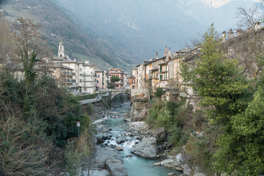 Chiavenna - Wikipedia