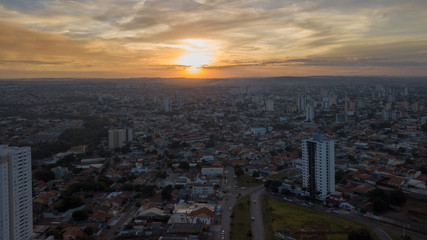 Naklejka na ściany i meble Fotos com drone da cidade de Goiânia