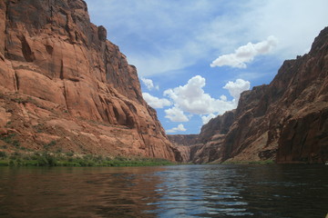 Fototapeta na wymiar colorado river canyon 4