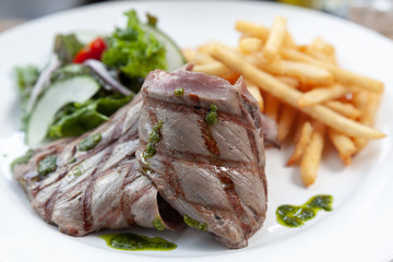 arrachera a la parrilla 