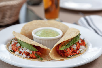 tacos al pastor de pescado