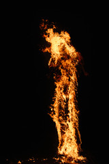 Mu&ntilde;eco en llamas 3 