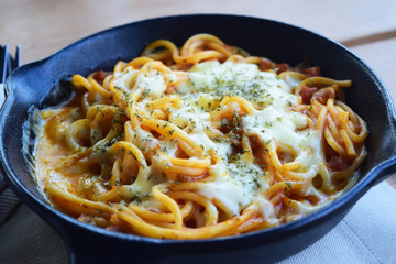 pasta with tomato sauce, Spaghetti