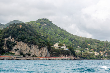 Obraz premium Small city from the sea