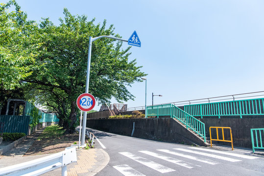 道路標識images Browse 6 155 Stock Photos Vectors And Video Adobe Stock