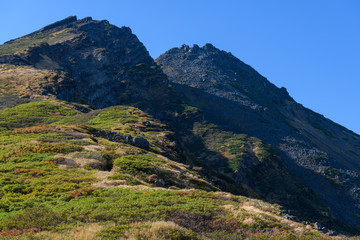康新道から見た初秋の鳥海山