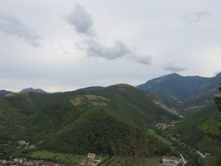 Obraz premium Paesaggio montuoso
