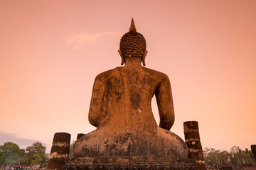 Fototapeta premium ASIA THAILAND SUKHOTHAI WAT MAHATHAT BUDDHA