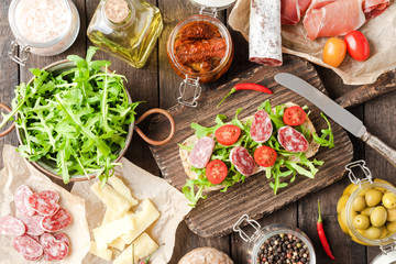 Rustic sandwich preparation table. Top view