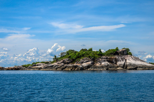 View into land of a granite coastal landscape, Batu Telor, Belitung, Indonesia