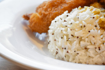 Boiled rice and quinoa