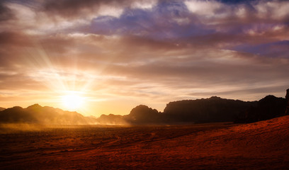 Fototapeta na wymiar Sun & Dust in the Desert