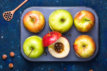 Baked apples as a healthy vegan sugar-free dessert