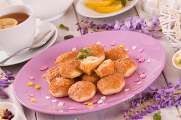 Puff pastries with custrad cream.