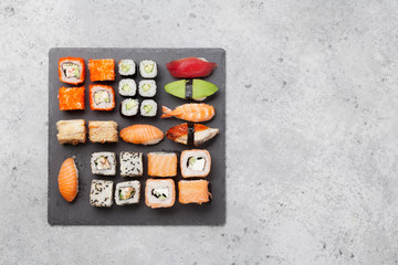 Obraz na płótnie Canvas Japanese sushi set