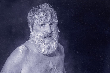 Extreme hardening in the snow