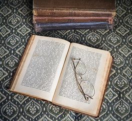 Obraz premium composition of old books in a stack