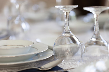 dining table plate fork spoon layout, dining