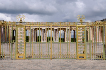 Naklejka premium Die Tore von Grand Trianon