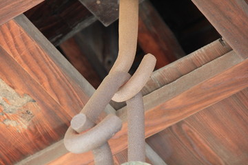 鉄製の吊り金具
