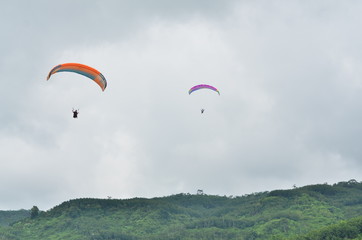 Fototapeta na wymiar paragliding athletes while competing in the national championship, Batang/Central Java