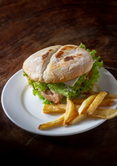 Integral bread burger