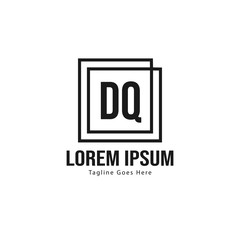 Obraz premium Initial DQ logo template with modern frame. Minimalist DQ letter logo vector illustration