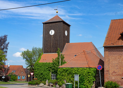 Kirche in Alth&uuml;ttendorf