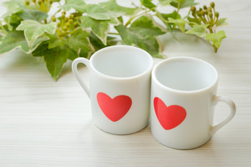 ハート　コップ　カップ　カップル　結婚　イメージ　バレンタイン	